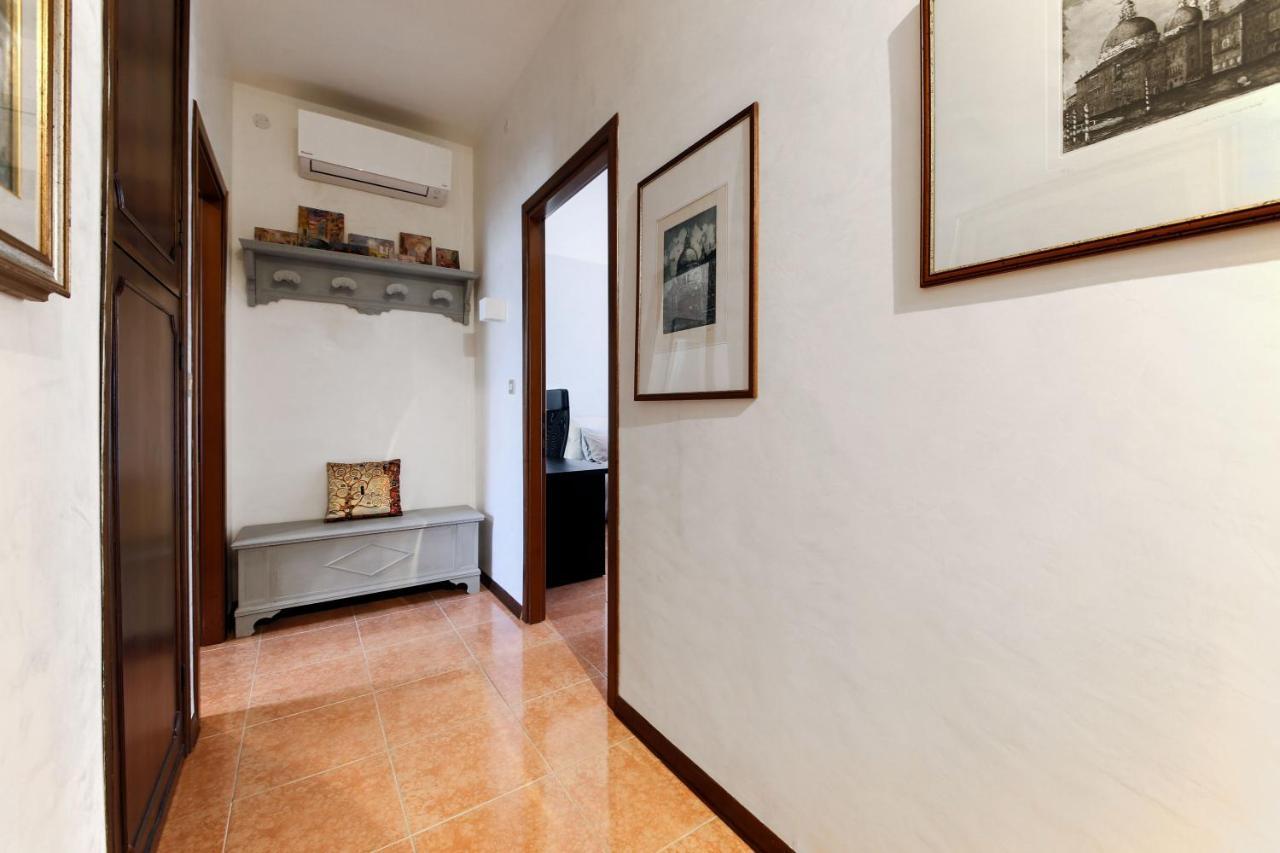 Private Parking - Family Home - 15 Min To Venice Mestre Extérieur photo